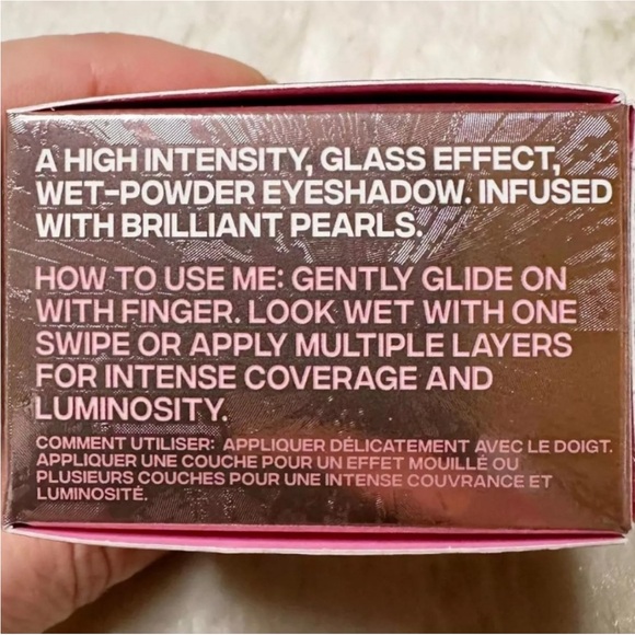 BLACK ONYX - Jeffree Star Eye Gloss Powder - Picture 4 of 4